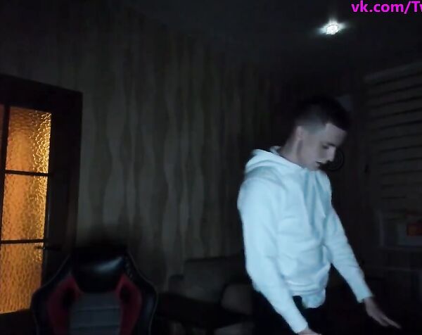 Мелстрой сделал ЭТО на стриме 18+