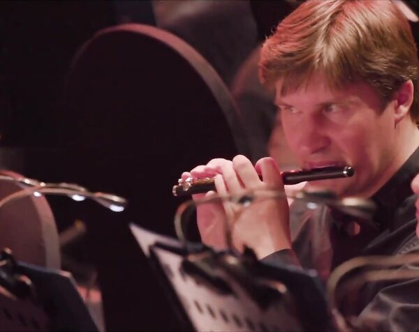 Би-2 feat. Тамара Гвердцители — Безвоздушная тревога (LIVE