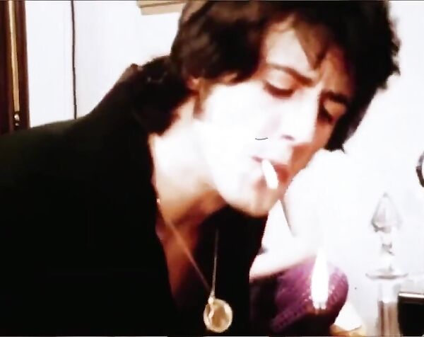 Интервью с порноактрисой Eva Elfie. Как попасть в порно Как актёры готовятся к этому в студии