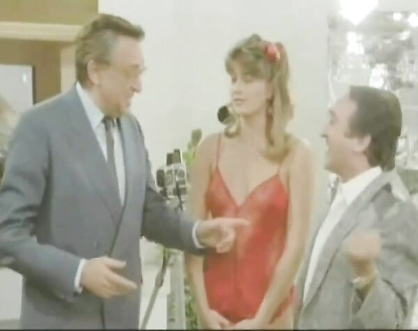 Адриана Вега - Четыре женщины и кавардак / Adriana Vega - Cuatro mujeres y un lio ( 1985 )