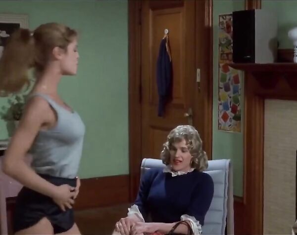 Бетси Рассел - Частная школа / Betsy Russell - Private School ( 1983 )