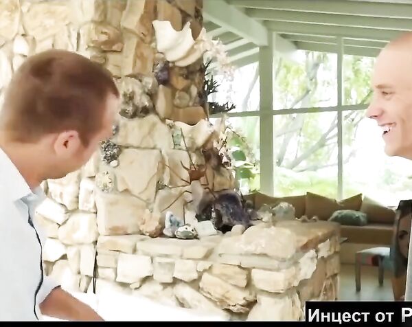 Развели сестру на cекс втроем - домашнее групповое