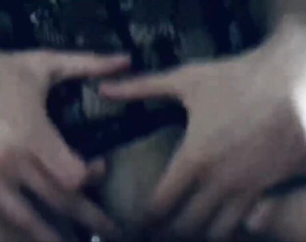 Алинку жёстко в обе дырки