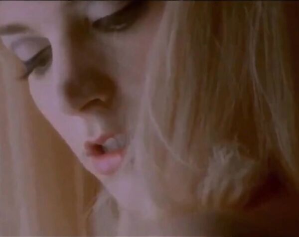 Бриджит Фонда , Джоанна Уэлли , Бритт Экланд , Трейси Нил - Скандал / Bridget Fonda , Joanne Whalley , Britt Ekland , Tracy Knea