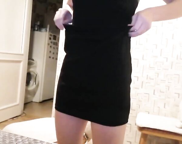 JEANNE стесняшка показала трусики на камеру