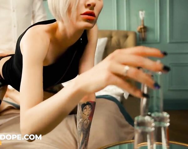 БРАТ ТРАХАЕТ ГОРЯЧУЮ СЕСТРУ РАКОМ, КОНЧИЛ (МИНЕТ АНАЛ РУССКОЕ MYKINKYDOPE BLOWJOB ANAL ИНЦЕСТ INCEST ЧУЛКАХ ТРУСАХ БЛОНДИНКА SEX