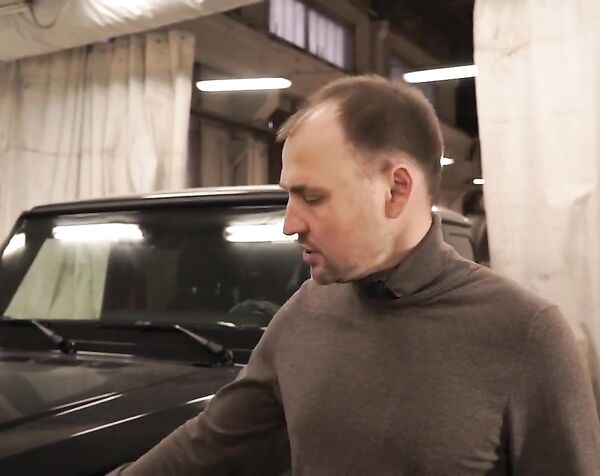 Установка полного обвеса Brabus Widestar на Mercedes G63 AMG 2019 года