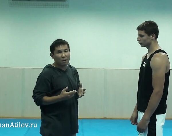 Урок 28: Как Поставить Нокаутирующий Удар - Часть 1 / © ufcall