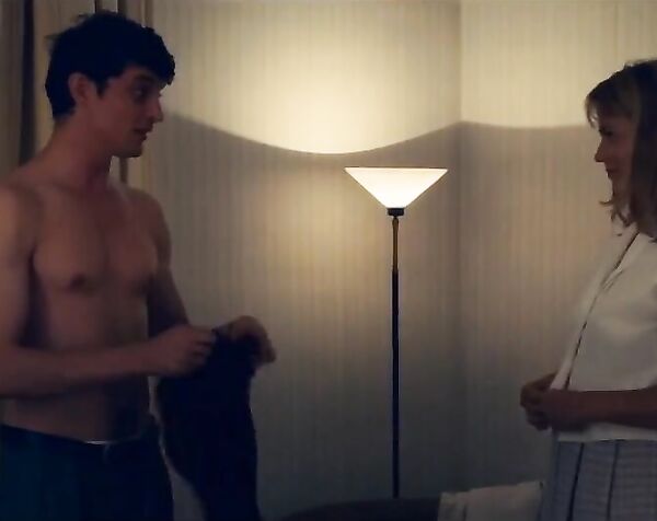 Виржини Эфира - Невозможная любовь / Virginie Efira - Un Amour Impossible ( 2018 )