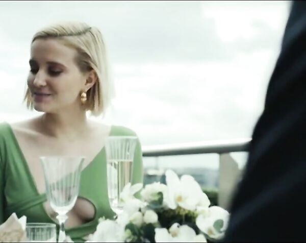 Джулия Голден Теллес - Девушка по вызову / Julia Goldani Telles - The Girlfriend Experience ( 2016 - 2021 )