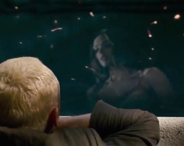 Меган Фокс , Шарлотта Девани - Как потерять друзей и заставить всех тебя ненавидеть / Megan Fox , Charlotte Devaney - How to Los