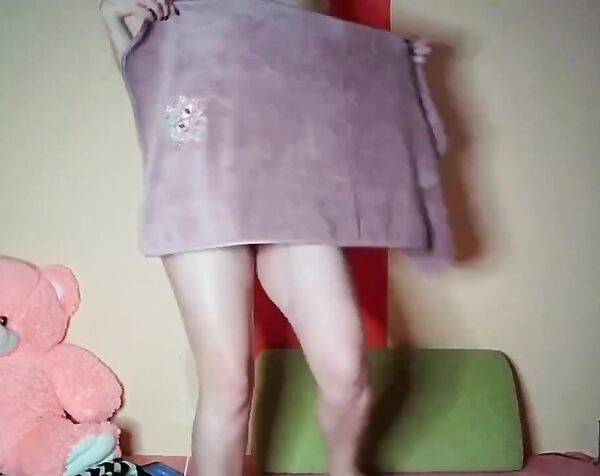 JESS97 небольшой засвет из под полотенца