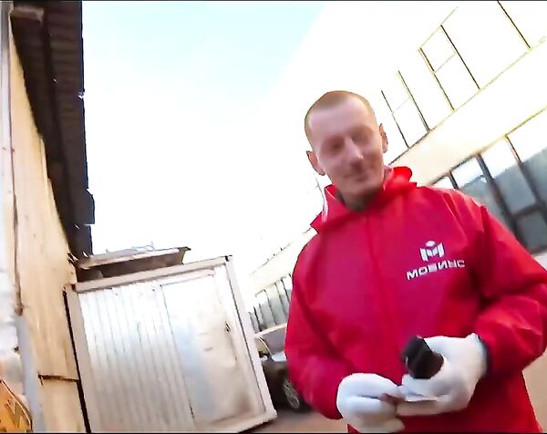 Дима Масленников Самая СТРАННАЯ находка в Заброшенном Контейнере