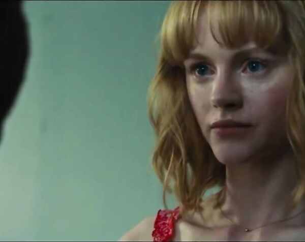 Эмма Лэрд - Мэр Кингстауна / Emma Laird - Mayor of Kingstown ( 2021 )  2