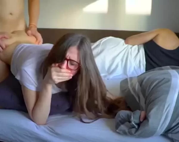 Пока парень спит - порно видео на afisha-piknik.ru